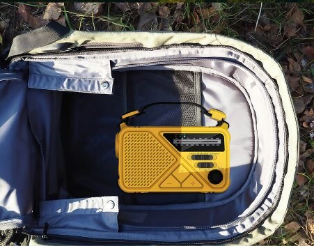 radio with solar power 6